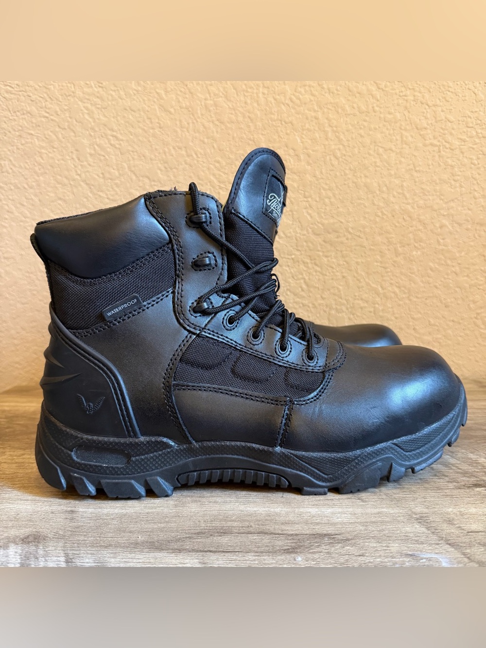 Thorogood Work Boots Composite Safety Toe Waterproof Oil Resistant Mens 10.5 W